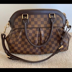 Louis Vuitton Trevi PM